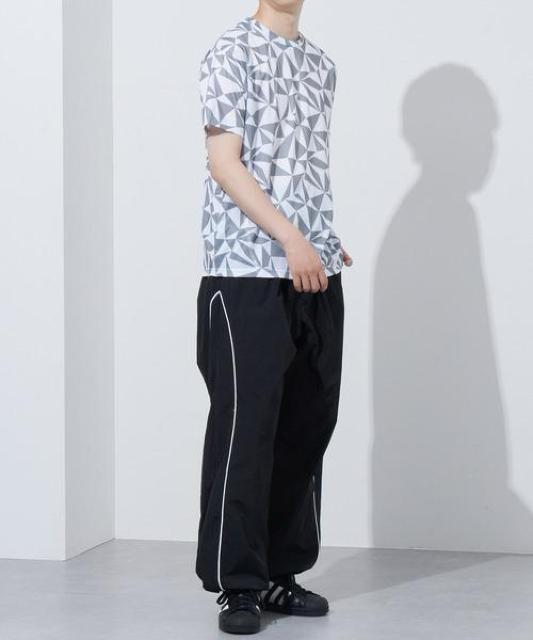 SALEセール●DRY吸収速乾!メッシュTシャツ【新品】グレー●アソート総柄Tシャツ ジムウェア ランニングウェア ジム 筋トレ < 男性ファッション  SALEセール●DRY吸収速乾!メッシュTシャツ【新品】グレー●アソート総柄Tシャツ ジムウェア ランニングウェア ジム 筋トレ < 男性ファッションの