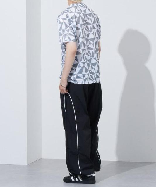 SALEセール●DRY吸収速乾!メッシュTシャツ【新品】グレー●アソート総柄Tシャツ ジムウェア ランニングウェア ジム 筋トレ < 男性ファッション  SALEセール●DRY吸収速乾!メッシュTシャツ【新品】グレー●アソート総柄Tシャツ ジムウェア ランニングウェア ジム 筋トレ < 男性ファッションの