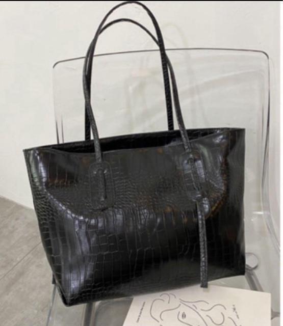 新品 黒 クロコ トートバッグ メンズ レディース 高品質レザー 鞄 高級 < 女性ファッション  新品 黒 クロコ トートバッグ メンズ レディース 高品質レザー 鞄 高級  < 女性ファッションの