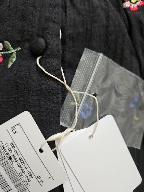 FREAK'S STOREt[hJuEX@ubNF