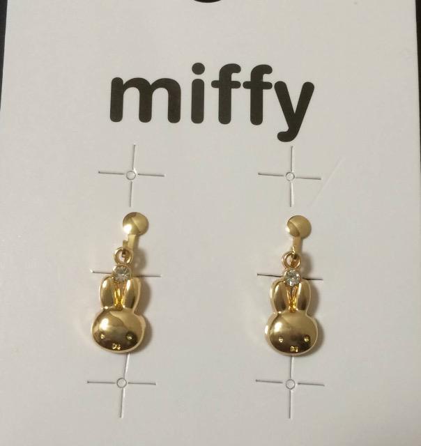 【ミッフィー】miffy★アクセサリー『イヤリング★ 2点セット』新品 < アニメ/コミック/キャラクター  【ミッフィー】miffy★アクセサリー『イヤリング★ 2点セット』新品 < アニメ/コミック/キャラクターの