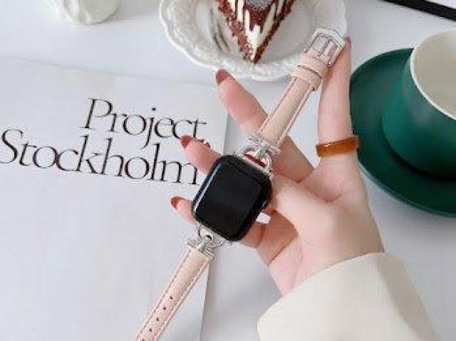 Apple Watch バンド 合皮 38/40/41mm ライトピンク+シルバー < 女性アクセサリー/時計 Apple Watch バンド 合皮 38/40/41mm ライトピンク+シルバー < 女性アクセサリー/時計の