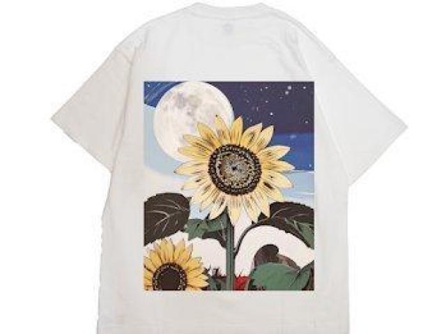 ハイクオリティー Tシャツひまわり かわいい 月 < 女性ファッション ハイクオリティー Tシャツひまわり かわいい 月 < 女性ファッションの