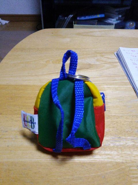 BENETTON'~j~jbNTbN  uh 