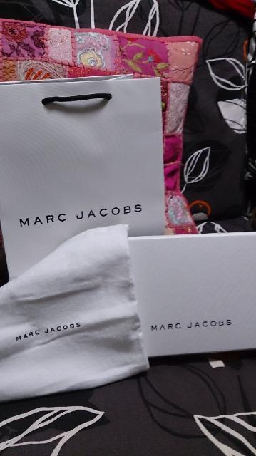 マークジェイコブス新品タグ付き箱保存袋付きレザーポーチクラッチバッグ < ブランド  マークジェイコブス新品タグ付き箱保存袋付きレザーポーチクラッチバッグ < ブランドの