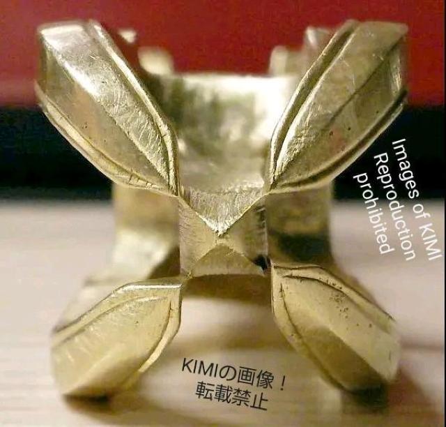 【仏具】五鈷杵 真鍮製 鬼目 総長さ約13cm 密教法具 弘法大詞 仏教美術 < インテリア/ライフ  【仏具】五鈷杵 真鍮製 鬼目 総長さ約13cm 密教法具 弘法大詞 仏教美術 < インテリア/ライフの