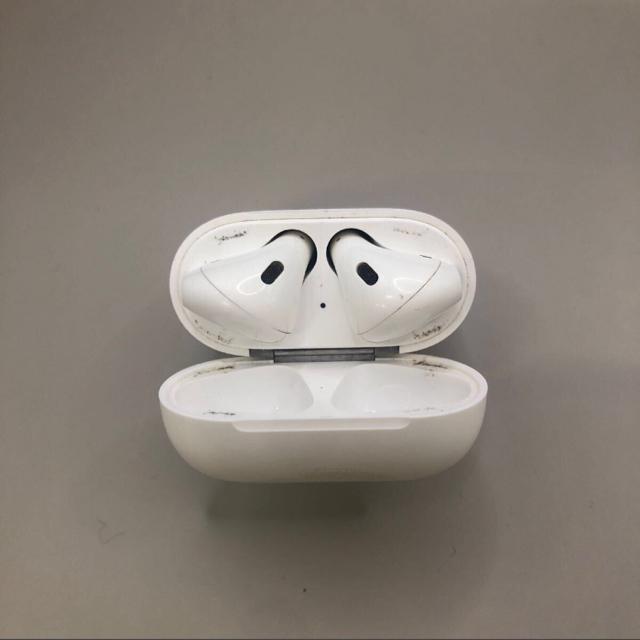  Apple Abv AirPods 2 CXCz  Ɠd/AV 