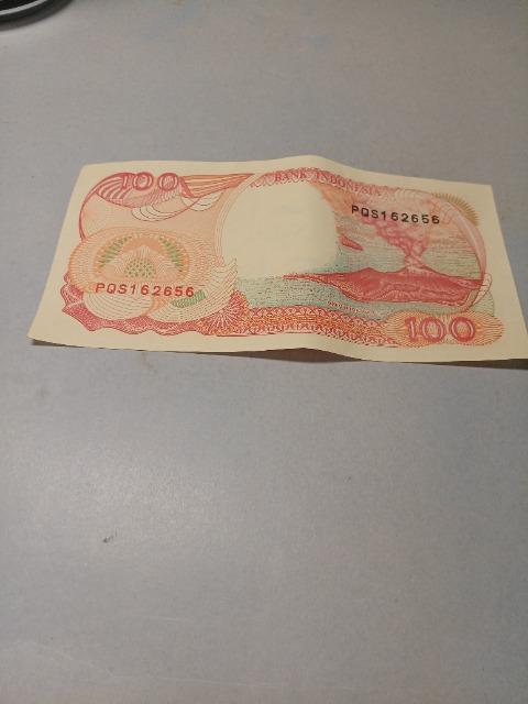 インドネシア100ルピア札1992年 < ホビー インドネシア100ルピア札1992年 < ホビーの