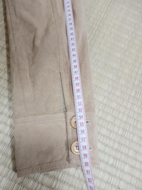 23区 ベージュ スエード風 長袖シャツ 40 < 女性ファッション 23区 ベージュ スエード風 長袖シャツ 40 < 女性ファッションの