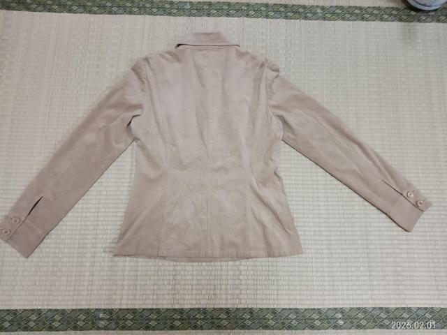 23区 ベージュ スエード風 長袖シャツ 40 < 女性ファッション 23区 ベージュ スエード風 長袖シャツ 40 < 女性ファッションの