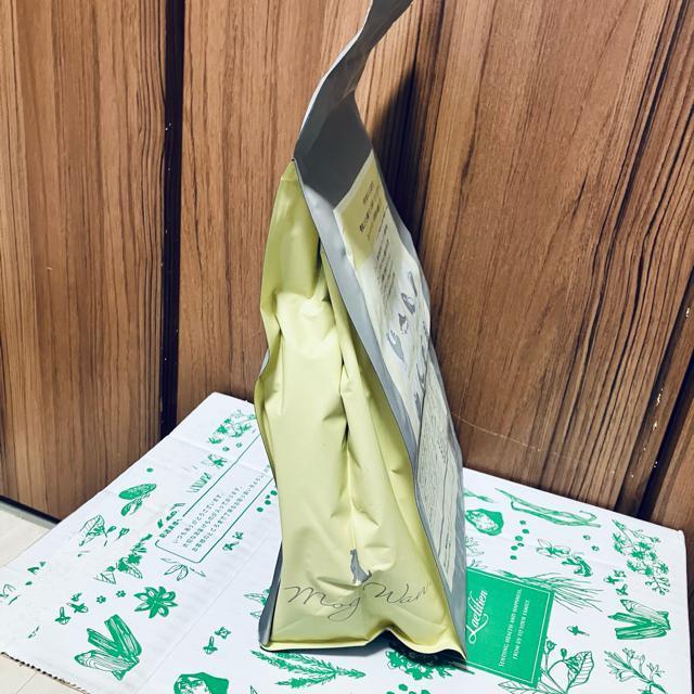 Mog Wan. チキン&サーモン(1.8kg < ペット/手芸/園芸 Mog Wan. チキン&サーモン(1.8kg < ペット/手芸/園芸の