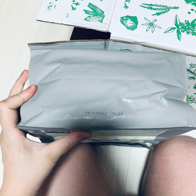 Mog Wan. チキン&サーモン(1.8kg < ペット/手芸/園芸 Mog Wan. チキン&サーモン(1.8kg < ペット/手芸/園芸の