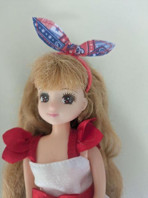 ドール用 星条旗柄リボンカチューシャ ミニドール向け 赤青 < おもちゃ ドール用 星条旗柄リボンカチューシャ ミニドール向け 赤青 < おもちゃの