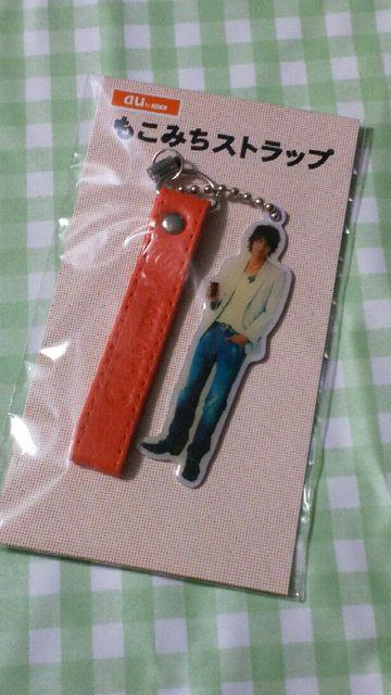  au KDDI  u݂ Xgbvv P[^CXgbv 񔄕i 9މ   ^gObY 