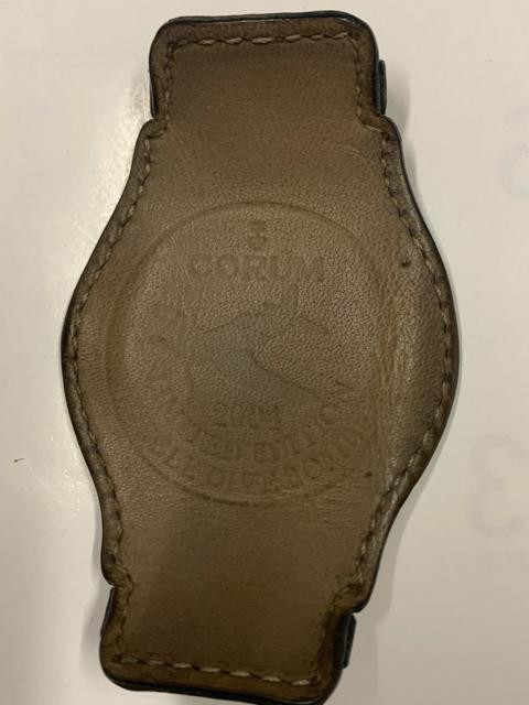 コルム バブルボンバー クロノグラフ タイガー 自動巻 < 男性アクセサリー/時計  コルム バブルボンバー クロノグラフ タイガー 自動巻 < 男性アクセサリー/時計の