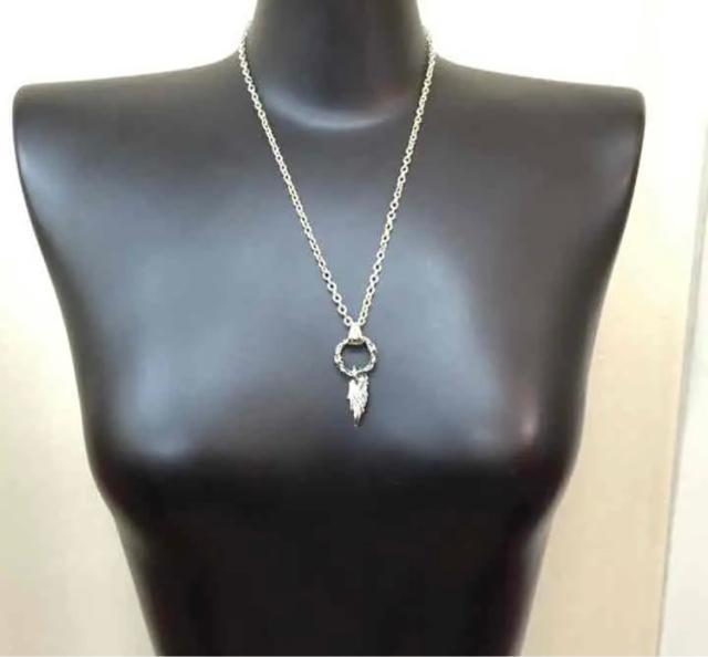 ユニセックス??エンジェルフェザー下がりネックレス < 男性アクセサリー/時計  ユニセックス??エンジェルフェザー下がりネックレス < 男性アクセサリー/時計の