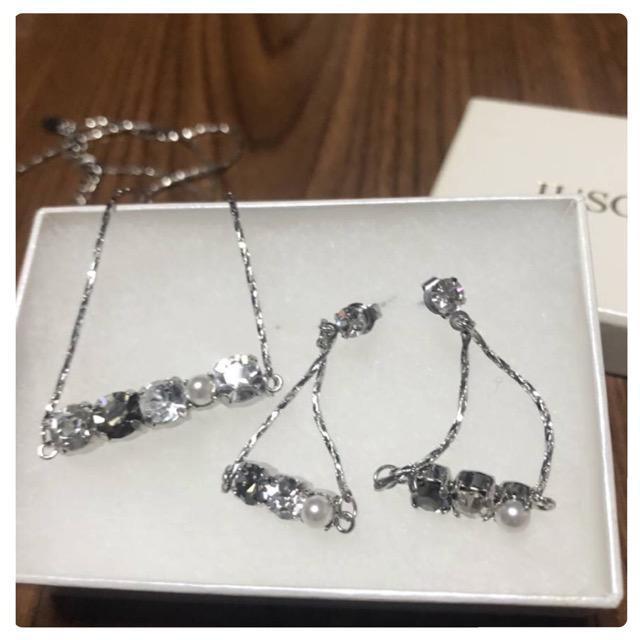 新品ジャスグリッティー  ピアス&ネックレス < ブランド  新品ジャスグリッティー  ピアス&ネックレス  < ブランドの