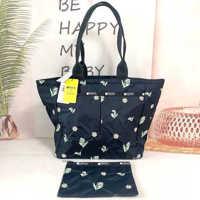 ★新品★レスポートサック chesty チェスティ デイジーバレー  トートバッグ  ポーチ セット 刺繍 7891 送料無料 < 女性ファッション  ★新品★レスポートサック chesty チェスティ デイジーバレー  トートバッグ  ポーチ セット 刺繍 7891 送料無料  < 女性ファッションの