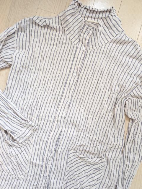 LL★selectione★リンクル加工ストライプシャツ★UV対策★美品★送料無料 < 女性ファッション LL★selectione★リンクル加工ストライプシャツ★UV対策★美品★送料無料 < 女性ファッションの