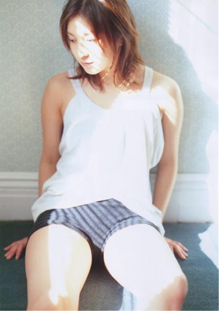 Lq 掿LtHgiʐ^j@300  ^gObY 