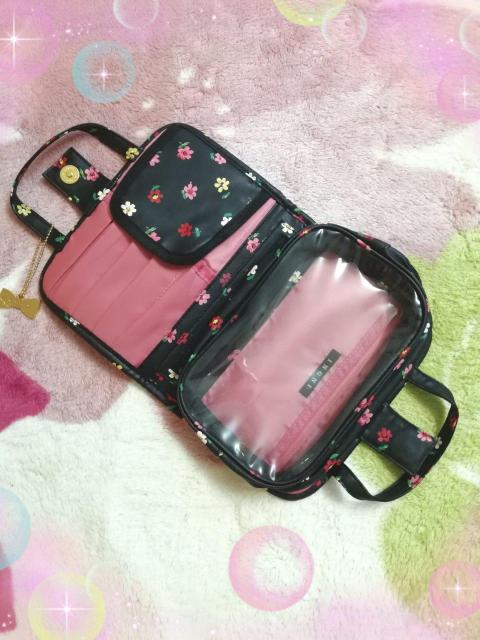 新品☆イング*リボン付き花柄メイクポーチ < ブランド  新品☆イング*リボン付き花柄メイクポーチ < ブランドの