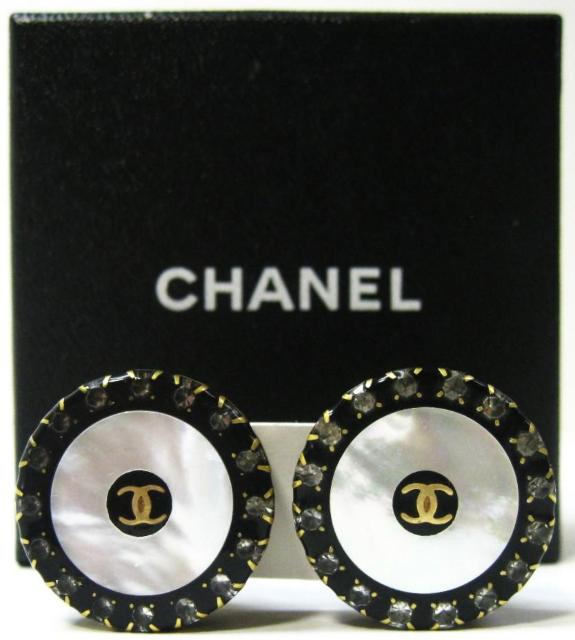 極美品1997年ヴィンテージ フランス製シャネル イヤリング ミニ ココ マーク < ブランド  極美品1997年ヴィンテージ フランス製シャネル イヤリング ミニ ココ マーク  < ブランドの
