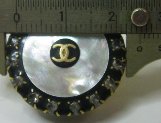 極美品1997年ヴィンテージ フランス製シャネル イヤリング ミニ ココ マーク < ブランド  極美品1997年ヴィンテージ フランス製シャネル イヤリング ミニ ココ マーク < ブランドの