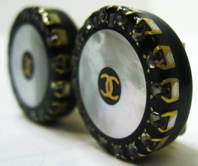 極美品1997年ヴィンテージ フランス製シャネル イヤリング ミニ ココ マーク < ブランド  極美品1997年ヴィンテージ フランス製シャネル イヤリング ミニ ココ マーク < ブランドの