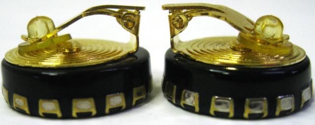 極美品1997年ヴィンテージ フランス製シャネル イヤリング ミニ ココ マーク < ブランド  極美品1997年ヴィンテージ フランス製シャネル イヤリング ミニ ココ マーク < ブランドの