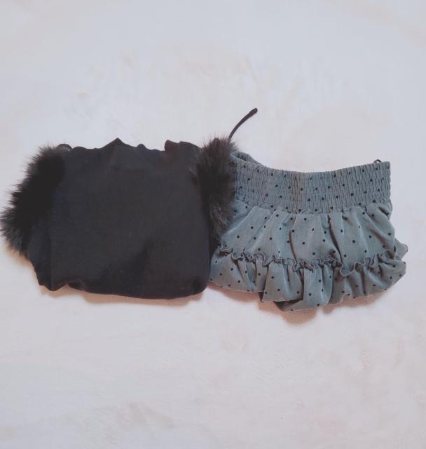 【匿名配送…品名◇衣類】 2点セット ファー付きニット フリルスカート **mii…みぃ** < 女性ファッション 【匿名配送…品名◇衣類】 2点セット ファー付きニット フリルスカート **mii…みぃ** < 女性ファッションの