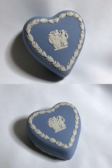 正規美 ウェッジウッド ジャスパー ハートモチーフ 小物入れ 白×青 ジュエリーBOX < インテリア/ライフ  正規美 ウェッジウッド ジャスパー ハートモチーフ 小物入れ 白×青 ジュエリーBOX < インテリア/ライフの