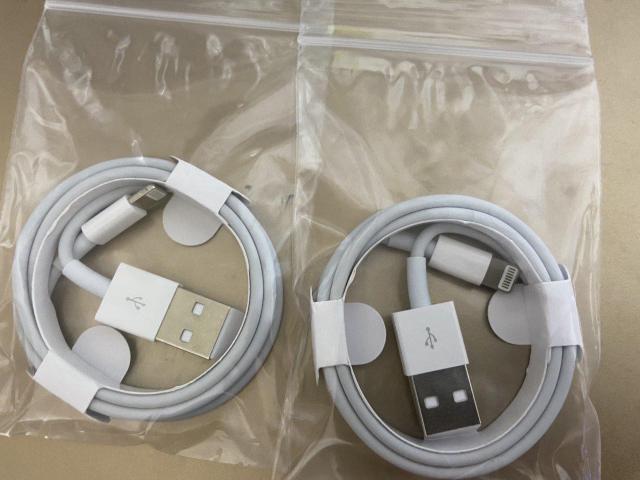 充電ケーブル ライトニングケーブル 2本セット 新品 最安値 < 家電/AV  充電ケーブル ライトニングケーブル 2本セット 新品 最安値 < 家電/AVの