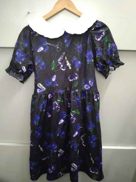 TRAVAS  TOKYO���R���Z�b�g�t�������p�t�X�������s �� �����t�@�b�V������ 