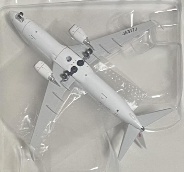 JAL B737-800 JA317J �� �z�r�[�� 