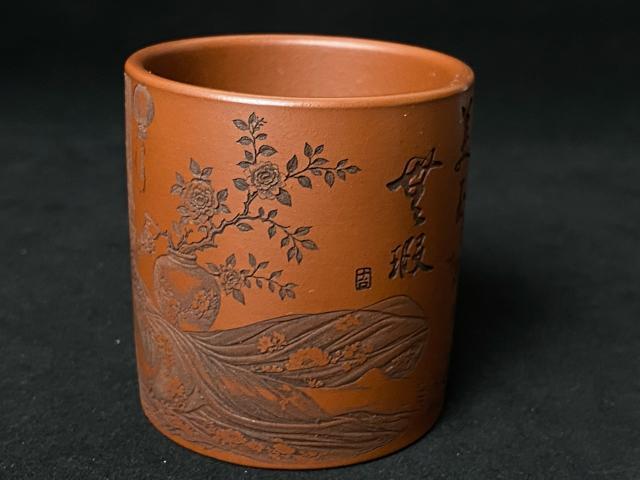 中国美術 紫砂 朱泥 刻絵 美人図 筆筒 茶道具 宜興 骨董品 古美術 唐物 置物 密刻 美人図 筆筒 繊密 彫刻 漢詩文 茶器 < インテリア/ライフ 中国美術 紫砂 朱泥 刻絵 美人図 筆筒 茶道具 宜興 骨董品 古美術 唐物 置物 密刻 美人図 筆筒 繊密 彫刻 漢詩文 茶器 < インテリア/ライフの