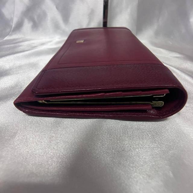 GIVENCHY ジバンシー 長財布 ワインカラー がま口 ボルドー レディース < ブランド GIVENCHY ジバンシー 長財布 ワインカラー がま口 ボルドー レディース < ブランドの