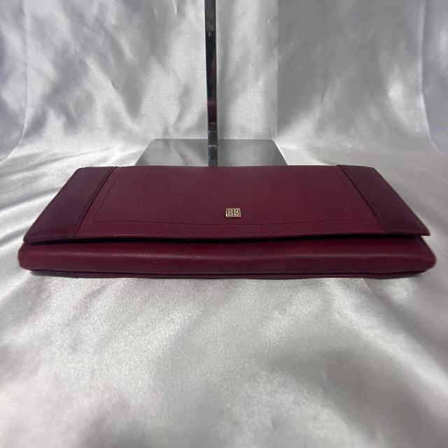 GIVENCHY ジバンシー 長財布 ワインカラー がま口 ボルドー レディース < ブランド GIVENCHY ジバンシー 長財布 ワインカラー がま口 ボルドー レディース < ブランドの