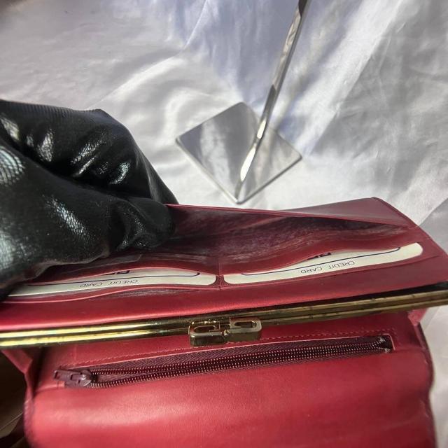 GIVENCHY ジバンシー 長財布 ワインカラー がま口 ボルドー レディース < ブランド GIVENCHY ジバンシー 長財布 ワインカラー がま口 ボルドー レディース < ブランドの