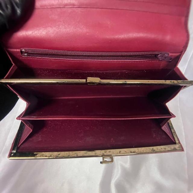 GIVENCHY ジバンシー 長財布 ワインカラー がま口 ボルドー レディース < ブランド GIVENCHY ジバンシー 長財布 ワインカラー がま口 ボルドー レディース < ブランドの