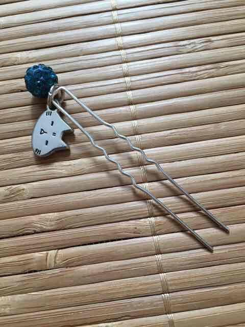 mintneko・ストーン&ネコチャーム付髪かんざし。ブルー < ブランド mintneko・ストーン&ネコチャーム付髪かんざし。ブルー < ブランドの