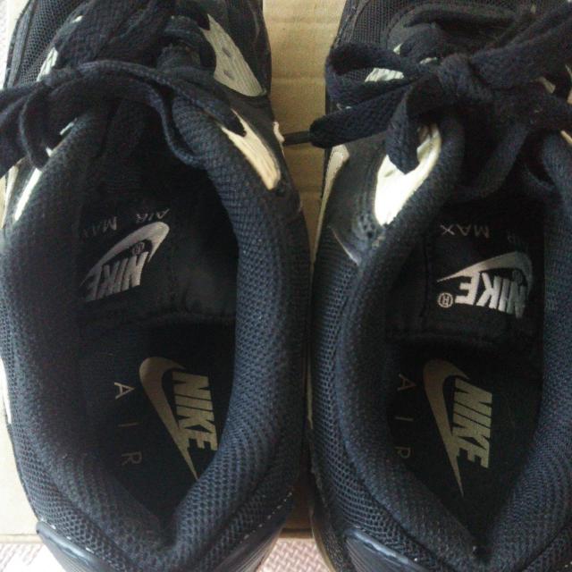 値下げ NIKE エアマックス 23.5p 黒 レディーススニーカー ブラック×ホワイト×グレー < ブランド  値下げ NIKE エアマックス 23.5p 黒 レディーススニーカー ブラック×ホワイト×グレー < ブランドの