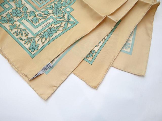 HERMES エルメス カレ90 joyaux de lete 夏の宝石 シルクスカーフ マルチカラー<USED>【送料無料】 < ブランド HERMES エルメス カレ90 joyaux de lete 夏の宝石 シルクスカーフ マルチカラー<USED>【送料無料】 < ブランドの