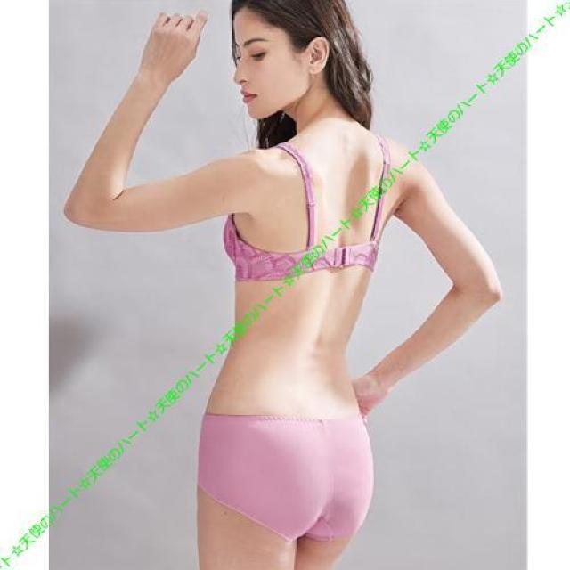 【送料無料】新品 トリンプ ナチュラルに整う凛としたブラジャー A70 ピンク < 女性ファッション 【送料無料】新品 トリンプ ナチュラルに整う凛としたブラジャー A70 ピンク < 女性ファッションの