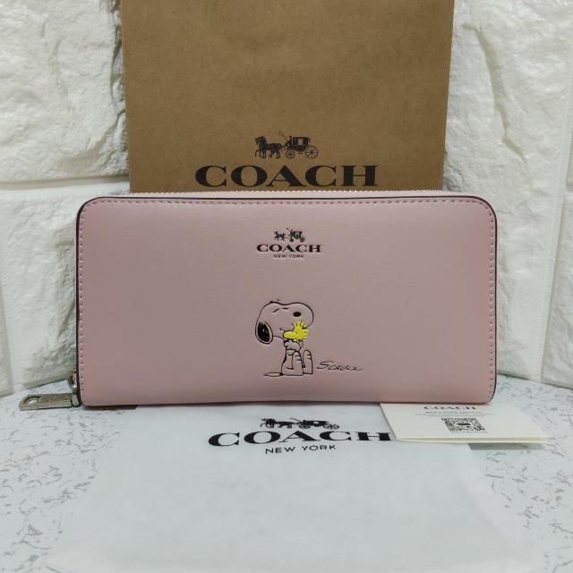 �V�iCOACH�@�����zCOACH�~SNOOPY �R���{�@�X�k�[�s�[&�E�b�h�X�g�b�N ���E���h�W�b�v�E�H���b�g  �� �u�����h�� 