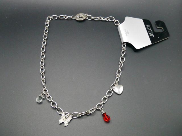 新品 APT.9 アンティーク調 ハート 蝶 チャーム ネックレス < 女性アクセサリー/時計 新品 APT.9 アンティーク調 ハート 蝶 チャーム ネックレス < 女性アクセサリー/時計の