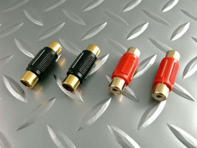 RCAプラグアダプター ケーブルの中継に < 自動車/バイク RCAプラグアダプター ケーブルの中継に < 自動車/バイク