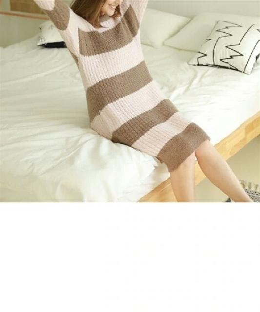 MーLサイズ新品タグ付きケーブルルームワンピース!女子力アップ! < 女性ファッション  MーLサイズ新品タグ付きケーブルルームワンピース!女子力アップ!  < 女性ファッションの