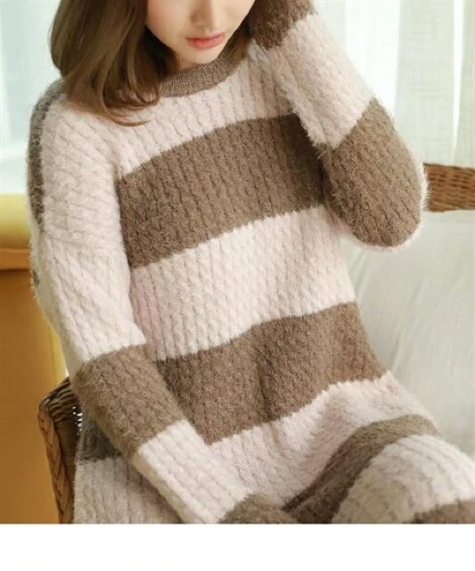 MーLサイズ新品タグ付きケーブルルームワンピース!女子力アップ! < 女性ファッション  MーLサイズ新品タグ付きケーブルルームワンピース!女子力アップ! < 女性ファッションの