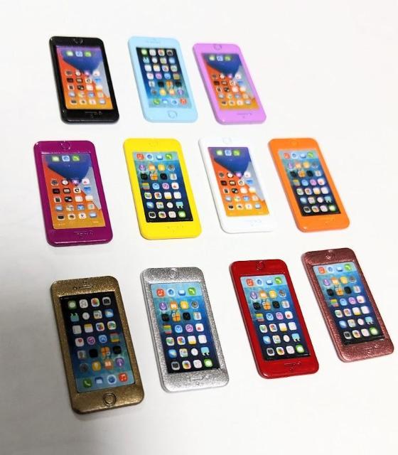 ミニチュア★スマホ★スマートフォン★携帯★@パープル@★色違いたくさんあります♪ドールハウス★オマケシールお付けします★ < おもちゃ  ミニチュア★スマホ★スマートフォン★携帯★@パープル@★色違いたくさんあります♪ドールハウス★オマケシールお付けします★ < おもちゃの