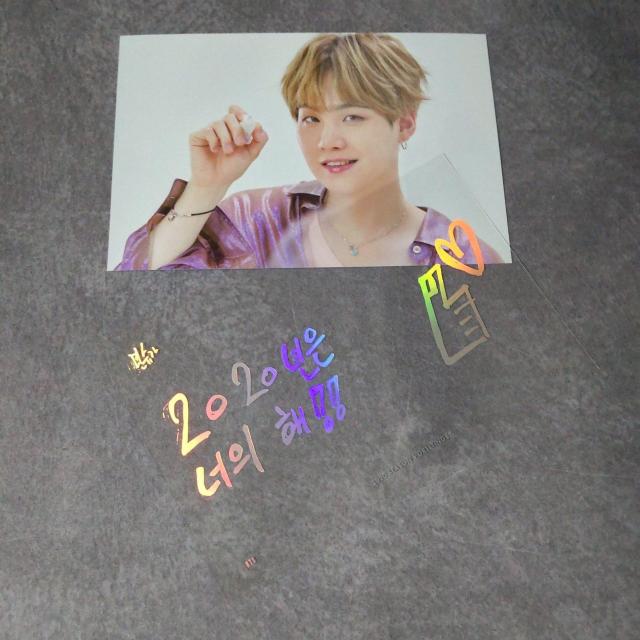 【完全限定品】BTS 2020 SEASON'S GREETINGS 4点シュガ < タレントグッズ  【完全限定品】BTS 2020 SEASON'S GREETINGS 4点シュガ < タレントグッズの